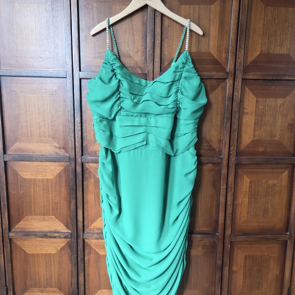 Lady Splendor Chiffon Dream Dress Emerald Green 2X NWT - Picture 6 of 13